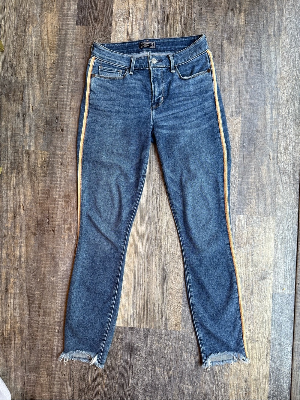 Abercrombie & Fitch Women’s Harpe Low Rise Ankle Jeans Size 25